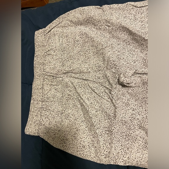 GAP - White with Brown Speckles Dress Pants - Picture 2 of 3
